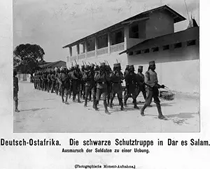 Askari: Native troops in Dar es Salaam, 1907