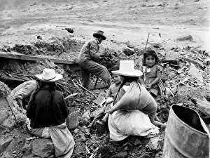Ensuing: NATURAL DISASTERS - 1970 Eartquake in Peru