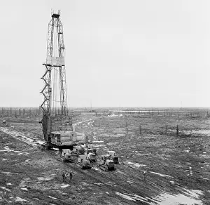 Displays: Natural gas production, 1982