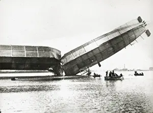 Barrow: Naval Rigid Airship HMA No 1 Mayfly with her back broken