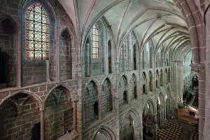 Samsons: Nave, Cathedral Saint-Samson, Dol-de-Bretagne