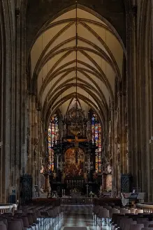 Stephansplatz: Nave and choir, Stephansdom, Vienna, Austria
