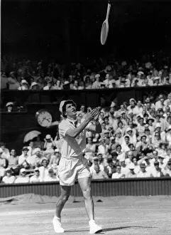 Neale: Neale Fraser during a tennis match