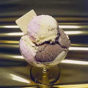 Wafer: NEAPOLITAN ICECREAM