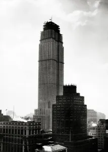 Cpc001: Nearing Completion Empire State Building Under