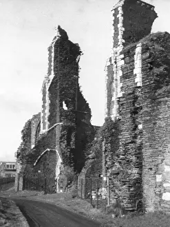 1200s: NEATH ABBEY