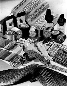 Needlewoman: NEEDLEWOMAN'S EQUIPMENT