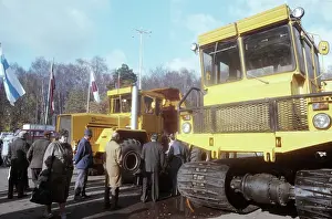 Trucks: Neftegazstroi-93 International Specialized Exhibition