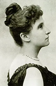 Nellie: Nellie Melba, Australian opera singer