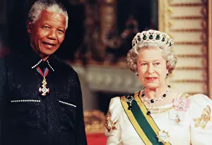 Mandela: Nelson Mandela and Queen Elizabeth II