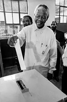 Dube: Nelson Mandela votes for the first time in his life