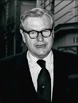 Invite: Nelson Rockefeller expected to become Vice-President