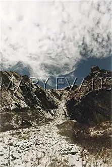 Annapurna: NEPAL/ANNAPURNA 11 CLOUD