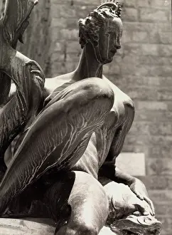 Nereid: Nereid, statue in the Neptune
