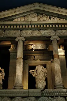 Podium: Neried Monument. Classical Period Lycia. Kinik, Antalya prov