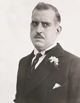 Lapel: Nervous groom