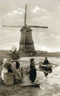 Ferrying: The Netherlands - Volendam - Ferry Service & Windmill