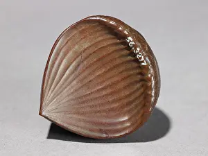 Ingram: Netsuke in the form of a chestnut