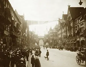Neuhauser: The Neuhauser Strasse in Munich, 1900