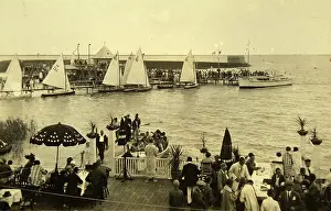 Neusiedl: Neusiedl am See, B: View of the seaside resort