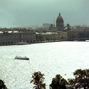 Admiralty: Neva River, 1982