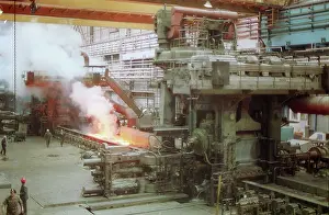 Magnitogorsk: New automatic rolling mill 2000 at Magnitogorsk