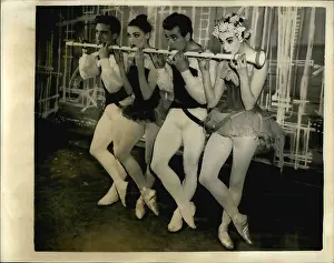 Britton: New ballet rehearsals, Solitaire, Sadler's Wells Theatre, Lo