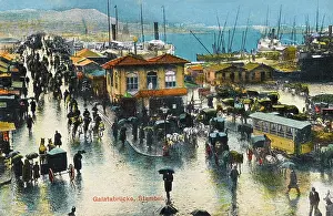 Karakoy: New Bridge (Galata Bridge) in the rain