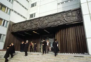 Accredited: New call centre in Moscow, 1980