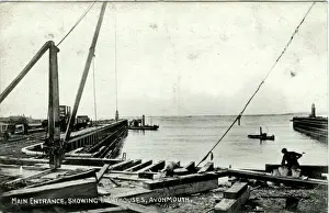 Lighthouses: New Docks, Avonmouth, Bristol County