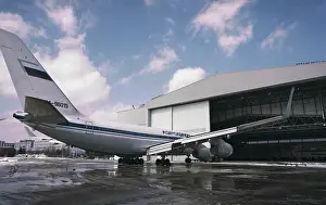 Sheremetyevo: New hangar at Sheremetyevo airport