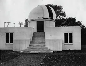 Dyson: New observatory for University of London