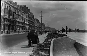 Stroll: New Parade, Hastings