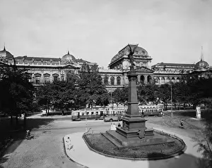 Lueger: New University in Vienna, 1930
