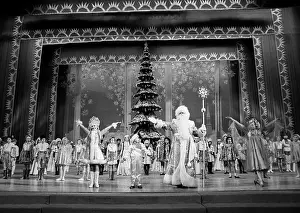 Minute: New Year performance The fairy-tale on a magic minute, 1981