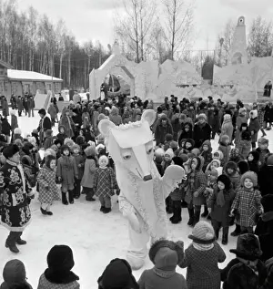 Izmailovo: New Year school holidays