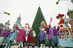 Descent: New Year school holidays
