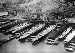Georgic: New York Harbor. The ships MANHATTAN