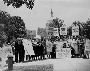 Yorkers: New Yorkers protest for passage of the Wagner-Steagall