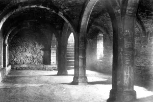 Undercroft: Newark-on-Trent, Castle Undercroft 1904