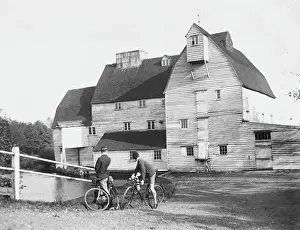 Pyrford: NEWARK WATERMILL