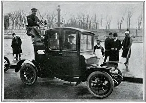 Cabby: Newest Hansom Motor-Cab 1909