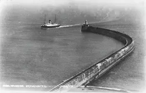 Breakwater: Newhaven Breakwater