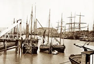 Newhaven: Newhaven Harbour early 1900's