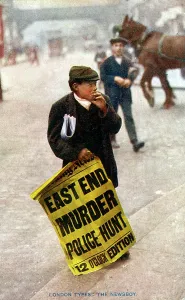 Exciting: Newsboy with poster