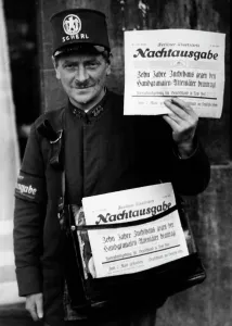 Vendors: Newspaper vendor, 1934