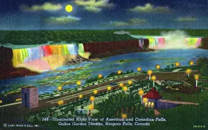 Oakes: Niagara Falls - Illuminated in multi-colour at night