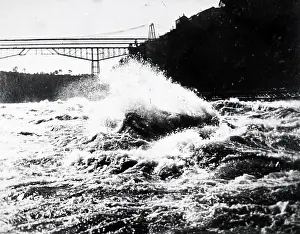 Suspension: Niagara Falls. Suspension bridge and rapids