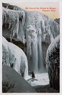 Icicles: Niagara Falls, USA - The Cave of the Winds in Winter