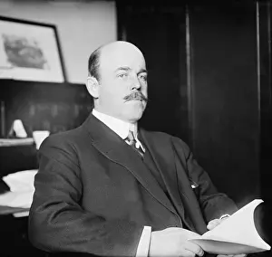 Longworth: Nicholas Longworth (1883-1931), at the beginning ?